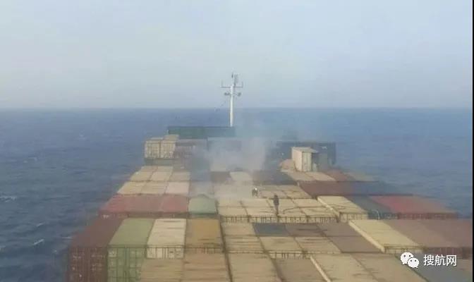 事故丨一艘集装箱船发生碰撞曾挂靠宁波上海港；一箱船发生火灾；一箱船遭海盗袭击货物被抢！