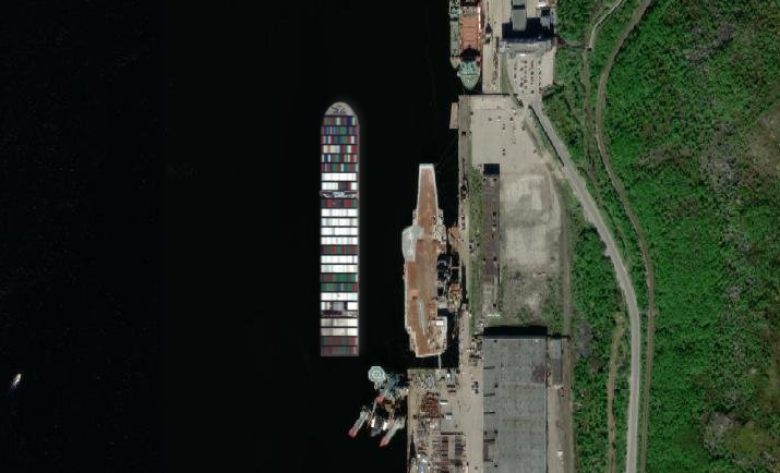 堵住苏伊士运河的货轮多大？和美俄英三国航母摆在一起比一比