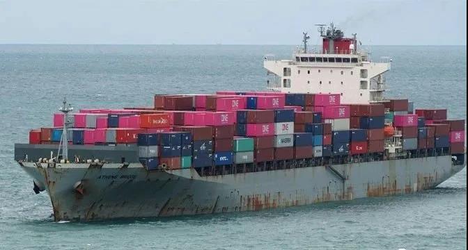 又一艘集装箱船有12名船员确诊，马来西亚/新加坡/越南拒绝该船入境
