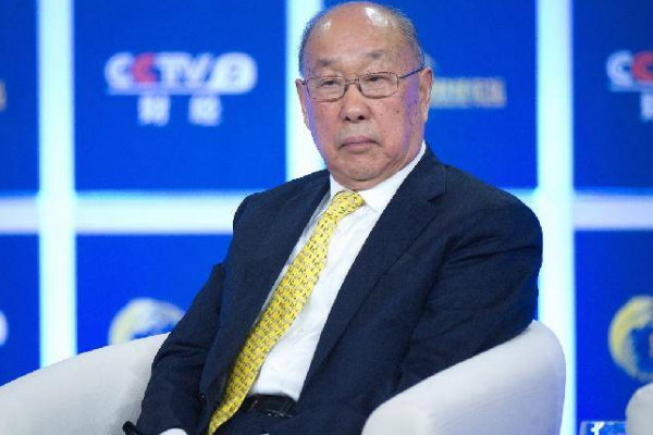 “废太子”之后，万隆辞任万洲国际CEO，次子万宏伟升任董事会副主席